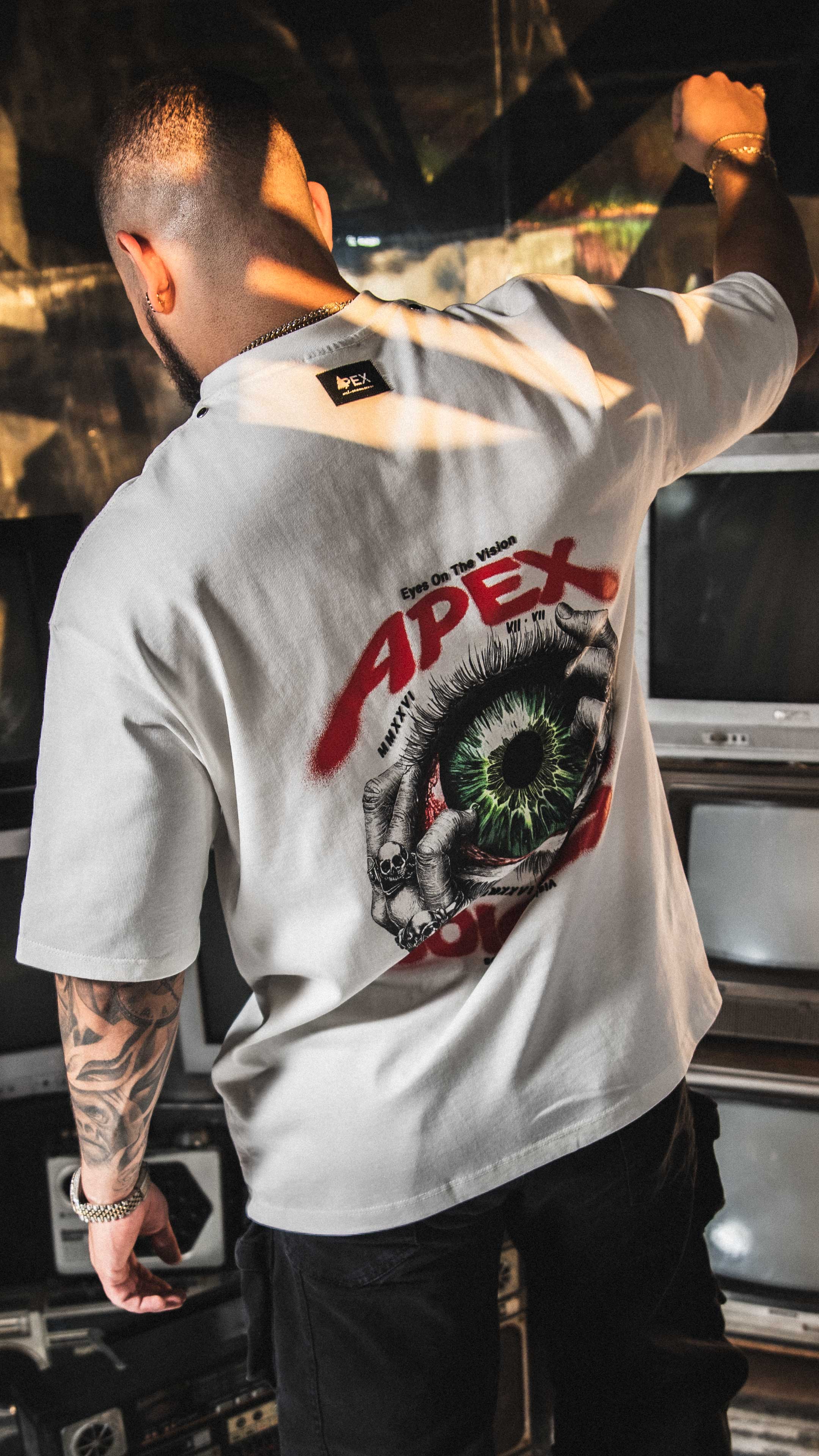 PARALLAX — OVERSIZE TEE